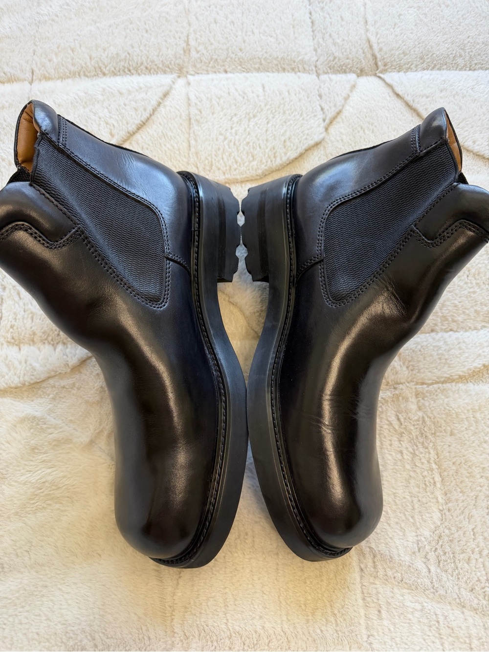 Like NEW! $180 Fyre Captain Chelsea Leather Chunky Lug Sole Platform Boots 12 - Picture 4 of 9